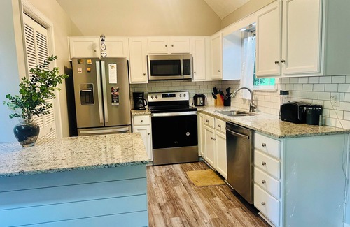 Lynchburg House | Ample Home in a Central Location!
