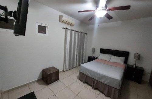 La Paz House | Amplia residencia con acceso privado