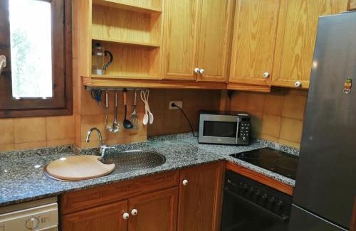 Taull Apartment | Amplio apartamento con jardín y piscina Herbasabina 5