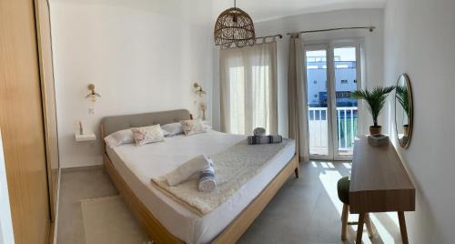 El Cotillo House | AmuraHouse. Private terrace BBQ. Centric and cosy.