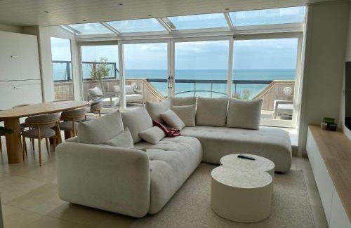 Westende Apartment | Amuzee