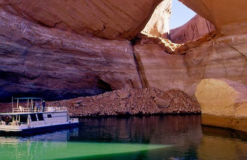 Wahweap Resort | An Adventure Awaits! On-Site Parking, Sauna, Pool, Gym