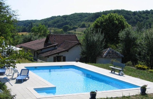 Montaigu-de-Quercy House | An Attractive Cottage Set In 2 Acres - Walking Distance To Village