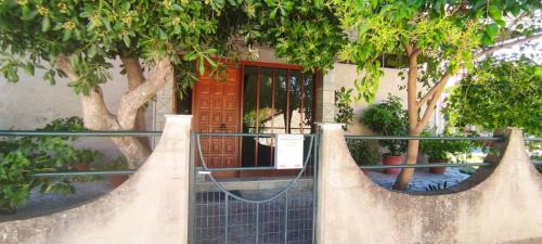 Xirokampi Apartment | An Entire studio- Farida-Free Parking-Wifi