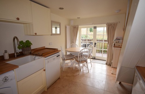 Limpley Stoke Cottage | An idyllic cottage in the village of Freshford only 10 min from the City of Bath