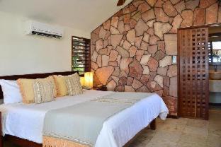 Zona Hotelera Hotel | Ana y Jose Hotel & Beach Club Tulum