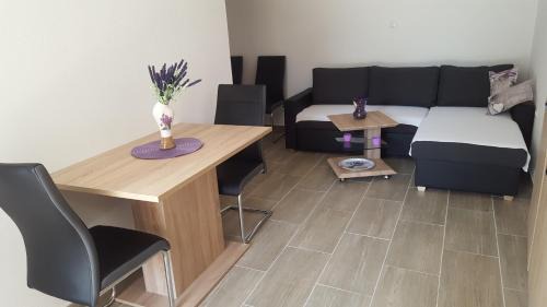 Sveti Jakov Apartment | Anabella