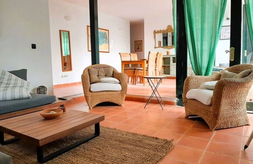Cap d'en Font Ski Chalet | ANANA Binisafua