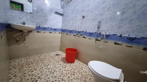 Munroe Island Hotel | Anand Munroe Holidays