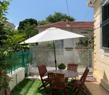 Volos City Centre Villa | Anavros beach house