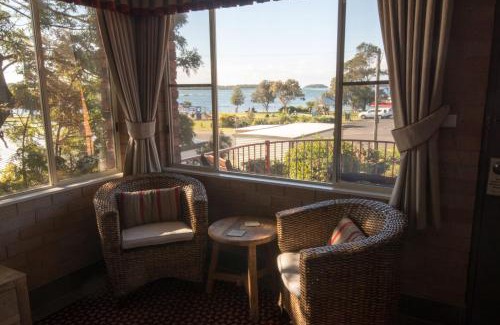 Greenwell Point Hotel | Anchor Bay Motel