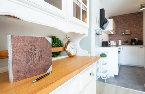 Rettin Apartment | Anchorage vacation apartment in Dat Witte Hus in Rettin