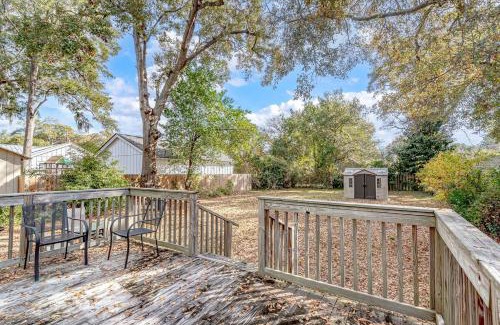 North Charleston House | Anchors Away in Park Circle with King Suite