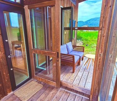 Hakuba Ski Chalet | And MOUNTAIN