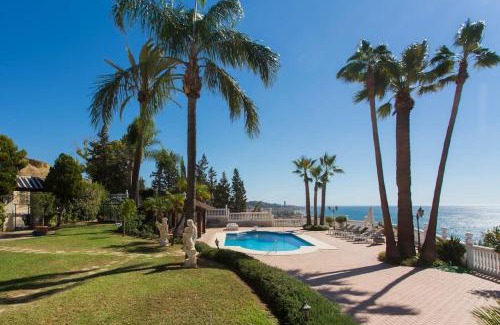 Malaga-Este Villa | Andalusian villa on the sea and the bay of Malaga