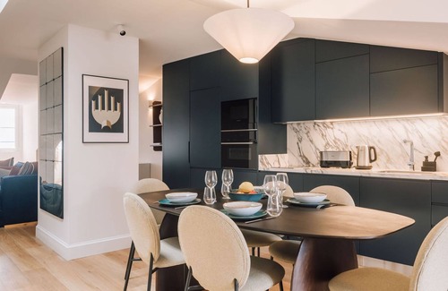 Santos Apartment | Ando Living - Abrantes 50 House - 502