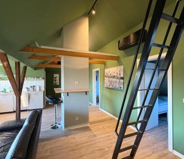 Buer Apartment | Andrews Motobike Apartment