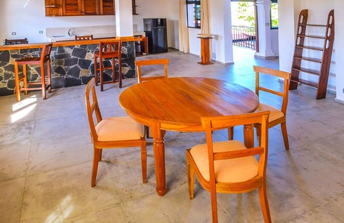 Hell-Ville Apartment | Andromeda : live into a stylish Flat in Hellville!