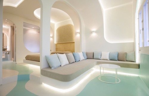 Imerovigli Hotel | Andronikos Santorini