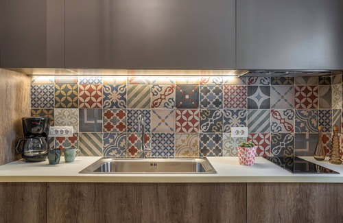 Zakynthos Apartment | Andy & Hari's Elegant Town Studios