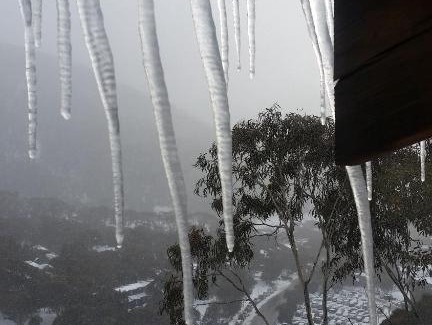 Thredbo Cabin | Aneeki Ski Lodge