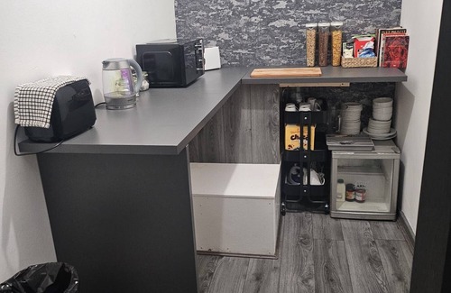 Anfield Apartment | Anfield View Room 1 - Family (Sleeps 7)