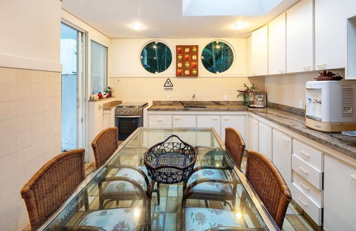 Vila Velha Villa | Ang019 - Amazing beach house by the sea in Angra dos Reis