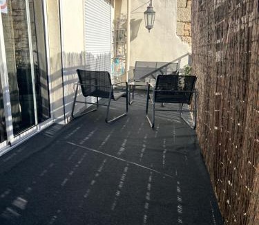 Costieres Apartment | Ange ou démon