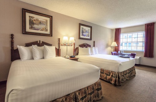 Branson Hotel | Angel Inn Central