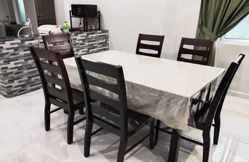 Central District House | Angies Cottage @ Taman Sentosa, Johor Bahru, 16-30 pax