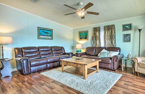 Homosassa House | Anglers Getaway Homosassa Home with Boat Dock!