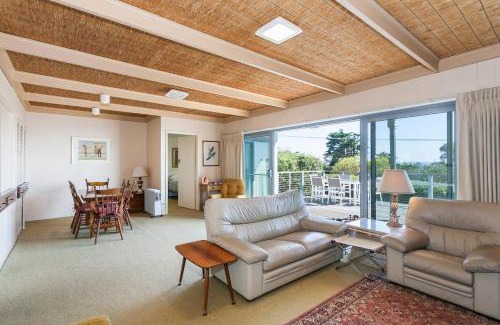 Anglesea House | Anglesea Outlook