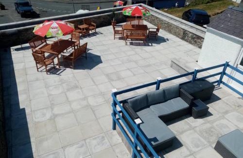 Amlwch House | Anglesey home by the sea
