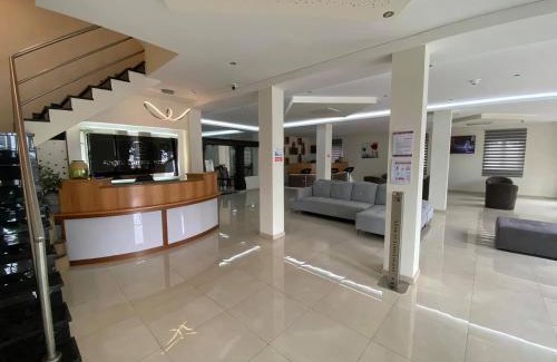 Angra do Heroismo Hotel | Angra Central Hotel