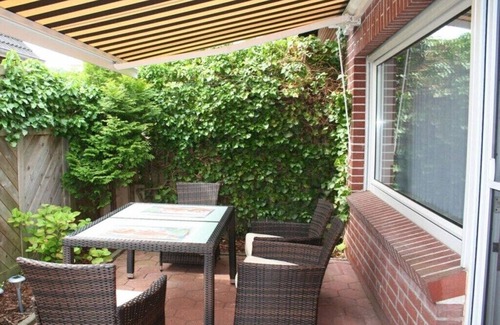 Norddeich Boat Rental | Anita 5 Comfortable holiday residence