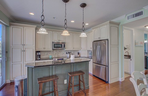 Bradenton Beach House | Anna Maria Island Beach Palace