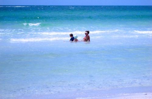 Bradenton Beach Apartment | Anna Maria Island Retreat