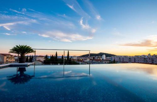 Split Hotel | Annex building of Art Hotel