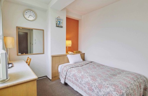 Kumagaya Hotel | Annex building Single smoking free WiFi availa/Kumagaya Saitama