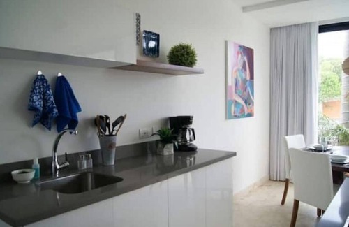Historic Center Condo | Annh Downtown One of the best condominium! SHORT TERM MINIMUM 30 DAYS STAY.