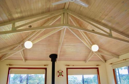 Victor Harbor House | Annie's Balquhidder Cottage