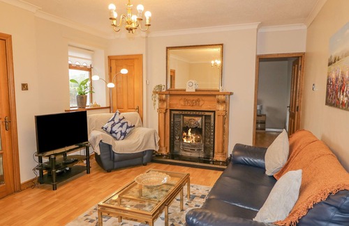 Newry Cottage | ANNIE'S PLACE, pet friendly, character holiday cottage in Crossmaglen