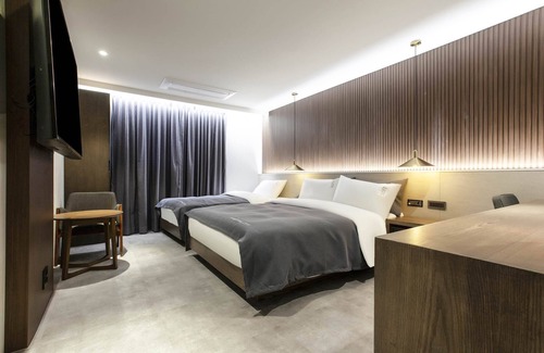 Anseong Hotel | Anseong City Hotel