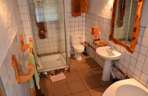 Umtshezi Cabin | Antbear Drakensberg Lodge