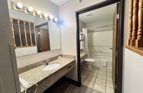 Clearfield Hotel | Antelope Inn and Suites