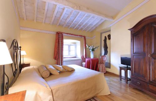 Montecarlo House | Antica Dimora Patrizia