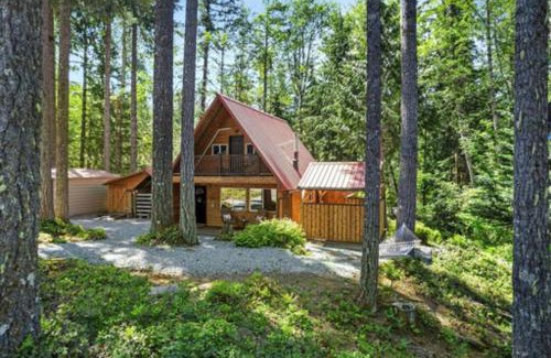 Paradise Estates House | Antler House