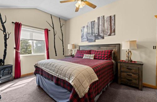 Meadow View Heights House | Antler Ridge Retreat