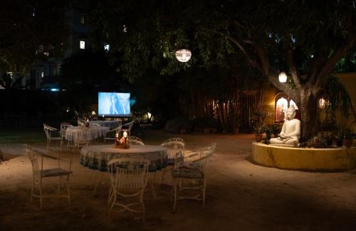 Bani Park Hotel | Anuraag Villa