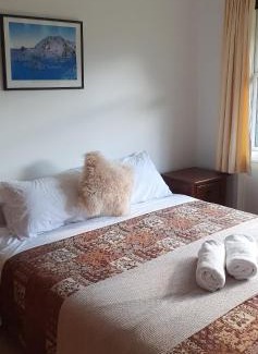 Mount Cook Village Ski Chalet | Aoraki Alpine Chalet